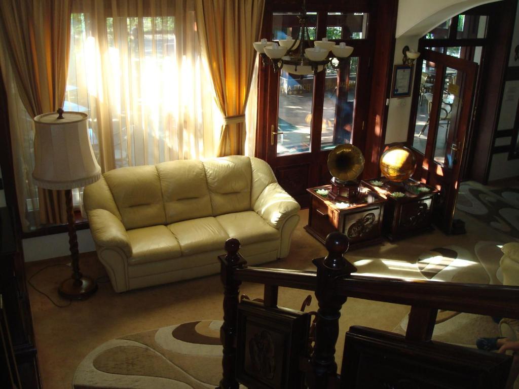 Hotel Ami Беїле-Фелікс Екстер'єр фото